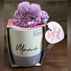 Super Cute 🥰 Mamá Hand Painted Mug and Sock Set - NEW